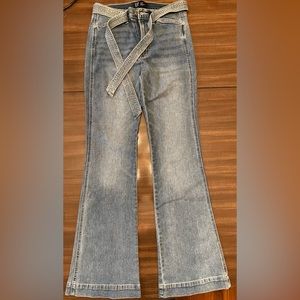 Gap NWOT Light Wash High Rise Flare Jeans